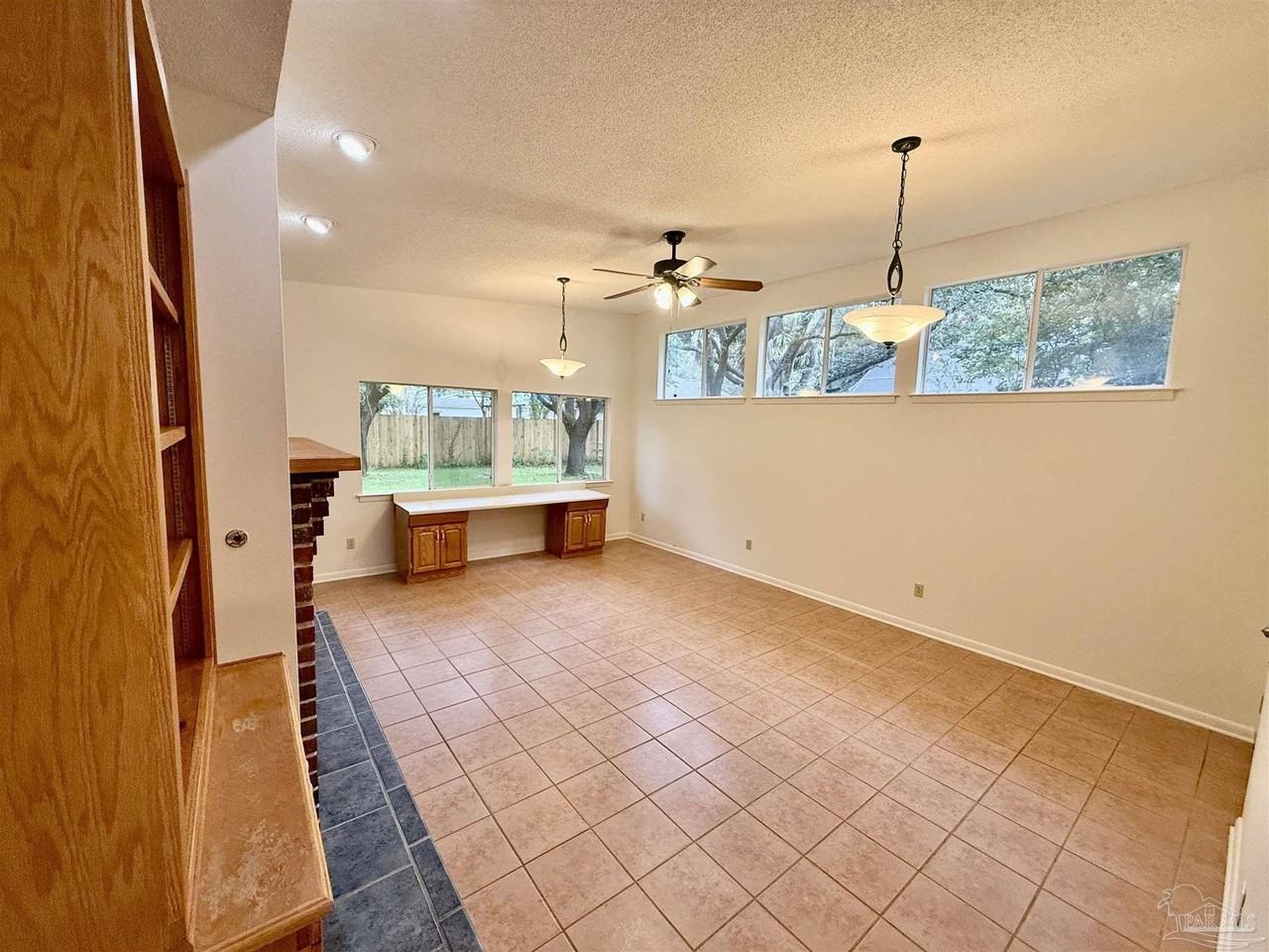 3 Driftwood Ave - Photo 3 of 38