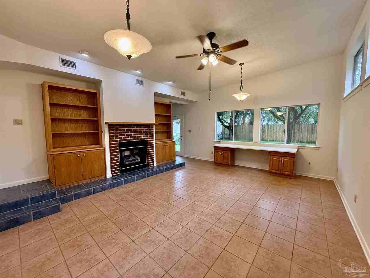 3 Driftwood Ave - Photo 4 of 38