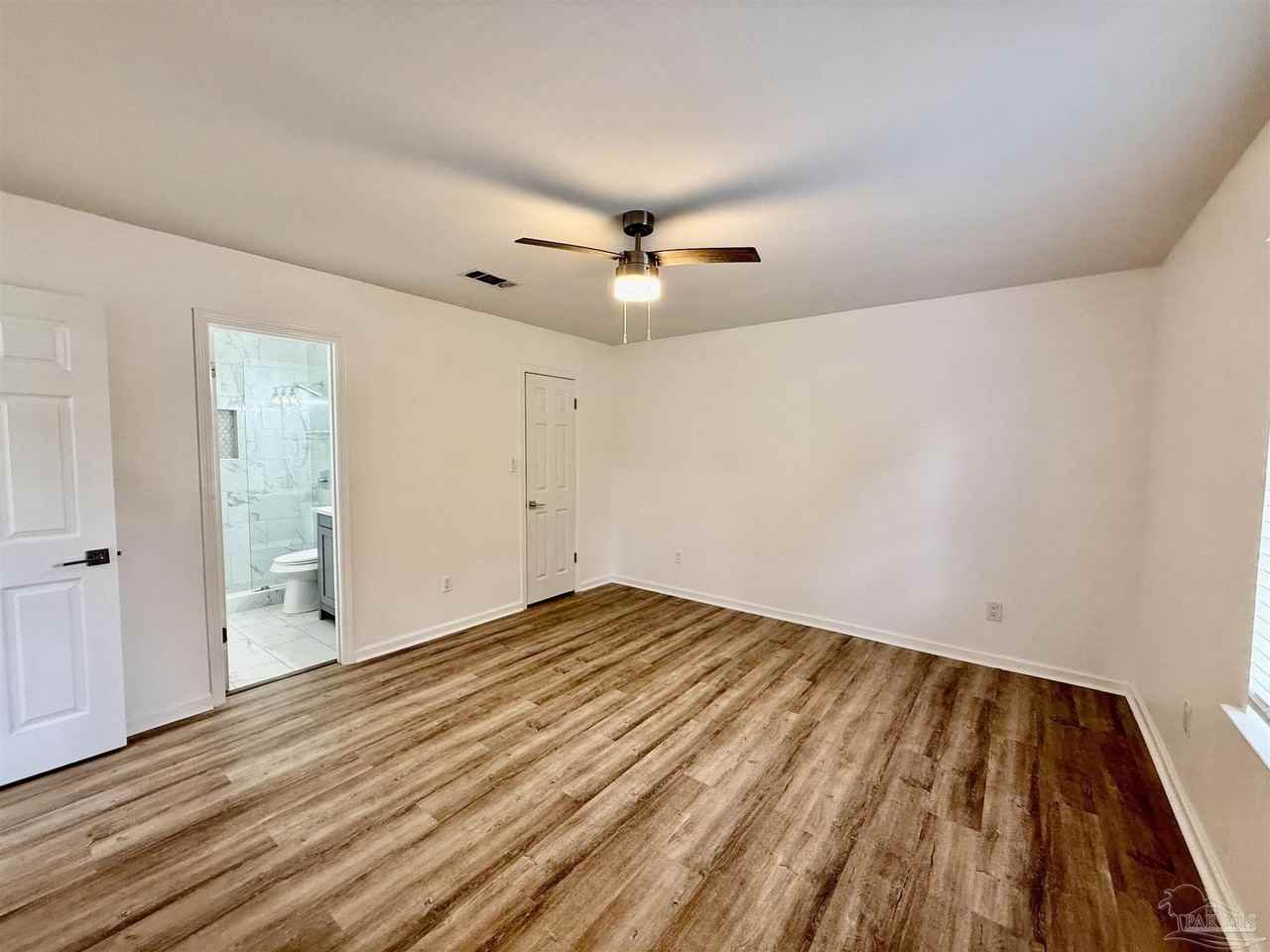 1305 Heatherwood Cir - Photo 6 of 19