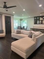 9988 Ellis Dr - Photo 2 of 20