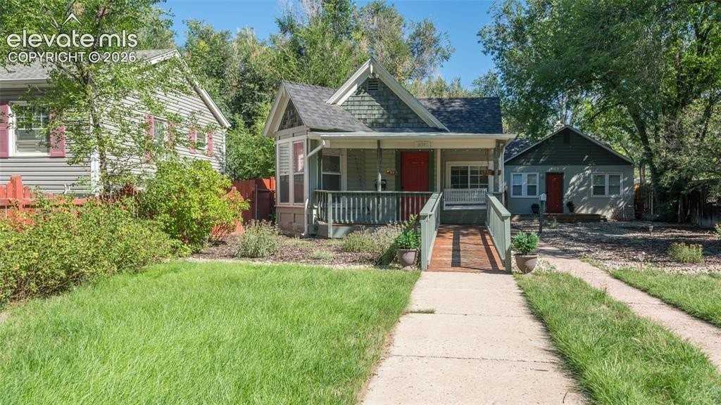 520 W Pikes Peak Ave