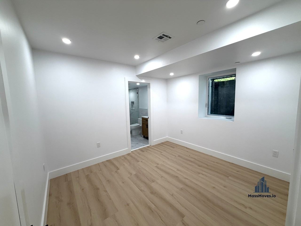 39 Shepard St #B - Photo 7 of 36