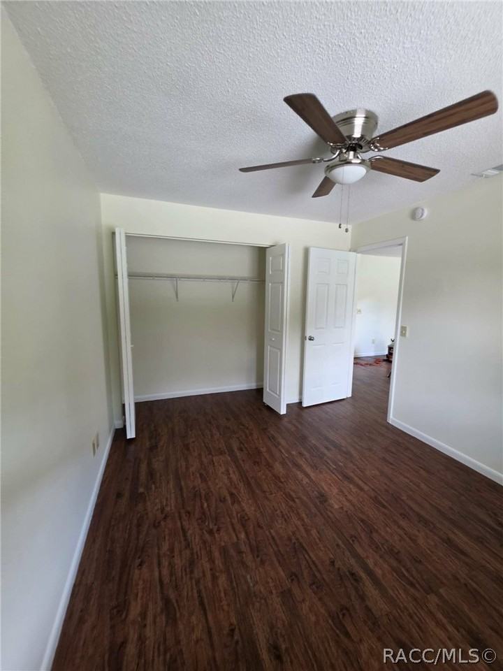 1620 Tuttle St - Photo 4 of 13