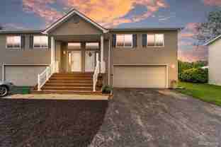 1116 Lakeview Cir - Photo 1 of 1