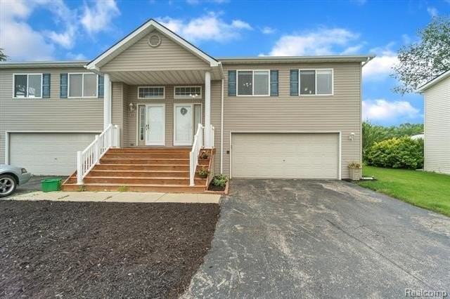 1116 Lakeview Cir - Photo 2 of 29