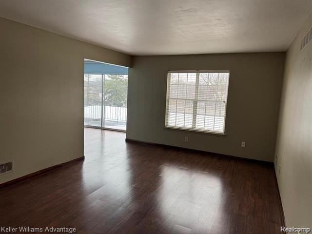 27689 W Echo Vly - Photo 5 of 20