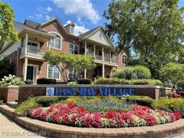 featured image of 530 Red Oak Ct