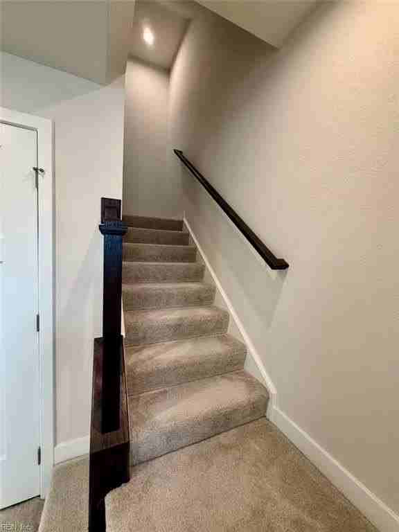 2676 Azalea Garden Rd #C - Photo 5 of 27
