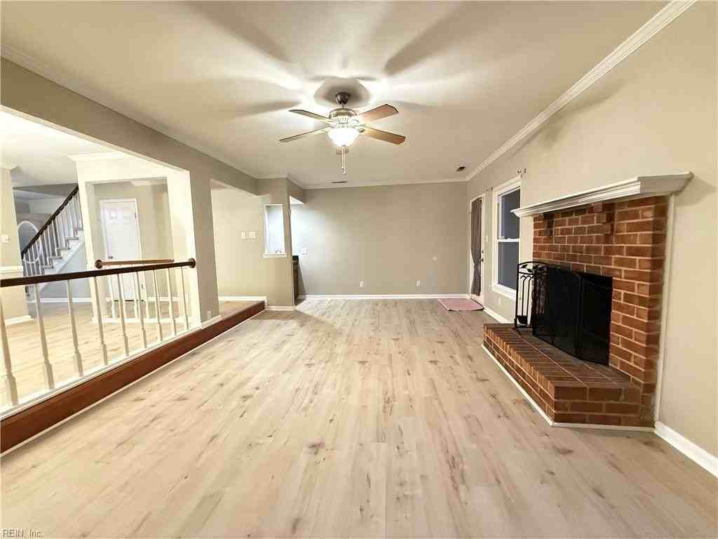 5331 Kindlewood Dr - Photo 4 of 22