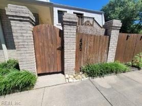 402 Duck Hunter Ct - Photo 1 of 1