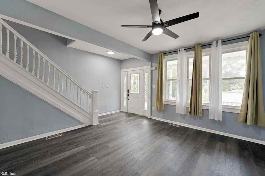 1001 Denhart St - Photo 4 of 19