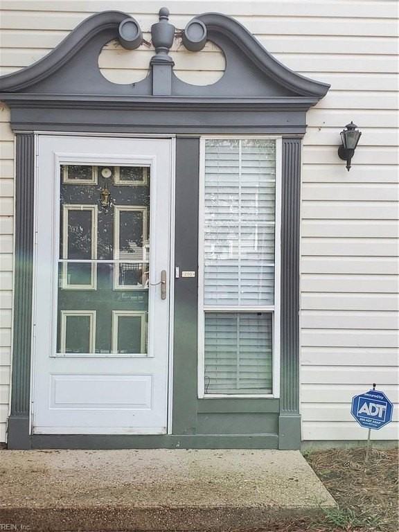 200 Ferdinand Cir - Photo 4 of 21