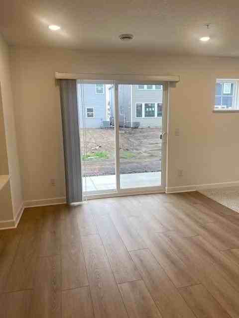 14973 Archdale Ln - Photo 3 of 18
