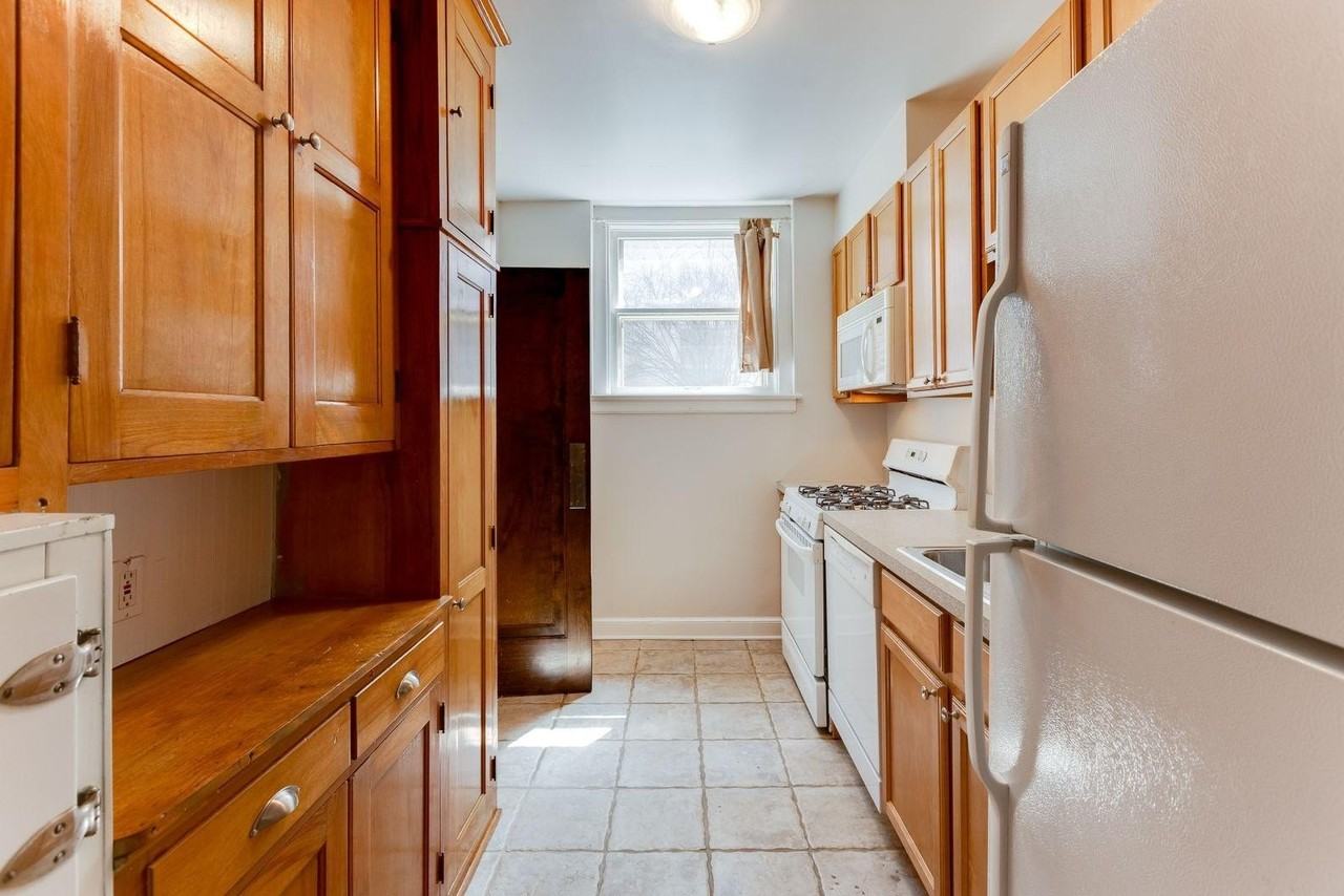 3406 Harriet Ave #5 - Photo 6 of 31