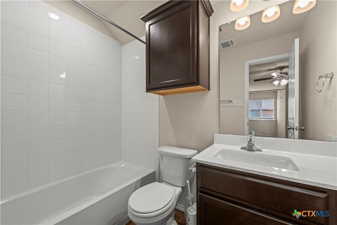 2610 Bargello St - Photo 7 of 37