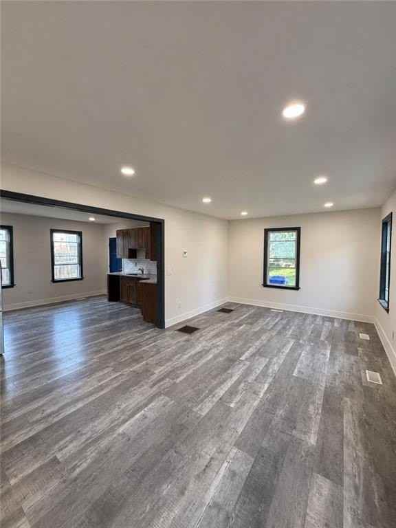 70 Clyde St #1