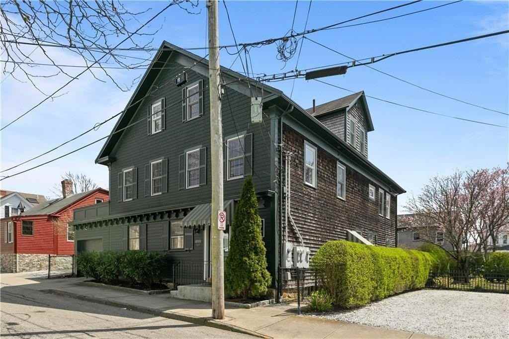 37 Lee Ave #3 - Photo 2 of 24