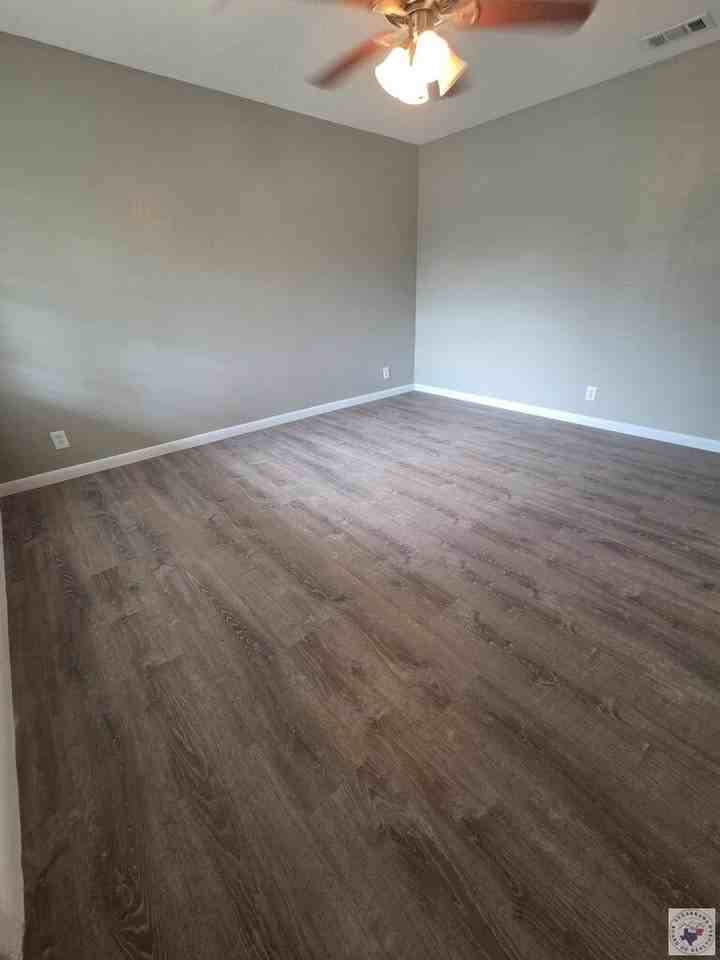 3001 Jefferson Ave - Photo 7 of 12
