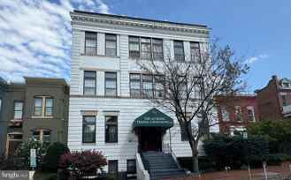 523 8th St Ne #T1 - Photo 1 of 1