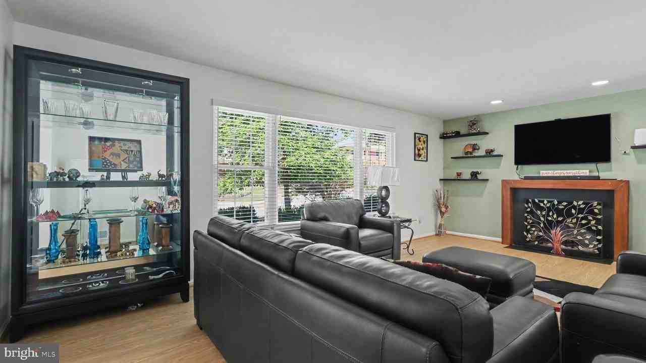1905 Tulip St Nw - Photo 6 of 50