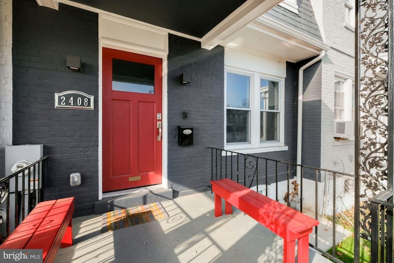 2408 3rd St Ne - Photo 4 of 26