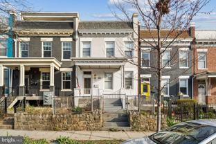 621 Kenyon St Nw - Photo 1 of 1