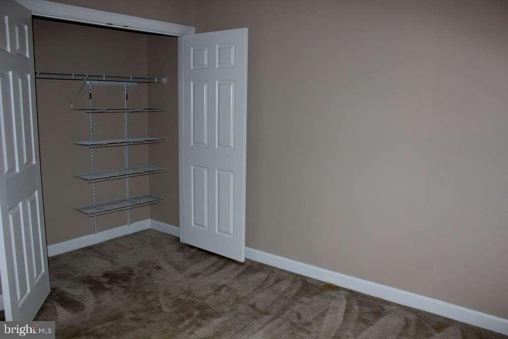 1503 Regent Manor Ct - Photo 7 of 14