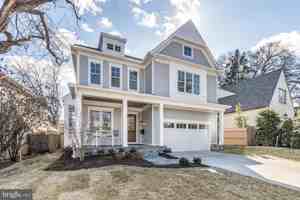 featured image of 7819 Exeter Rd