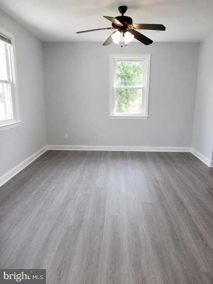 4881 Towne Park Rd - Photo 7 of 21