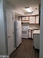 46363 Columbus Dr #806 - Photo 2 of 6
