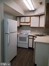 46363 Columbus Dr #806 - Photo 3 of 6