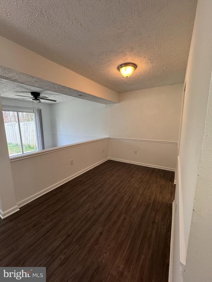 46363 Columbus Dr #806 - Photo 5 of 6