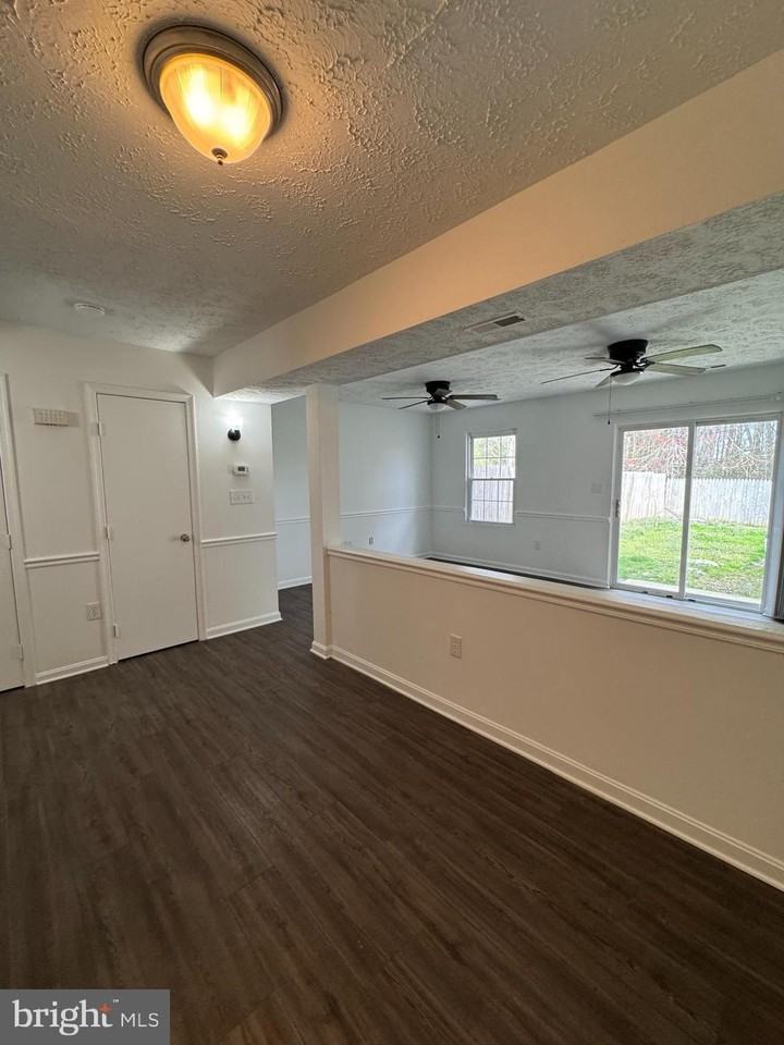 46363 Columbus Dr #806 - Photo 6 of 6