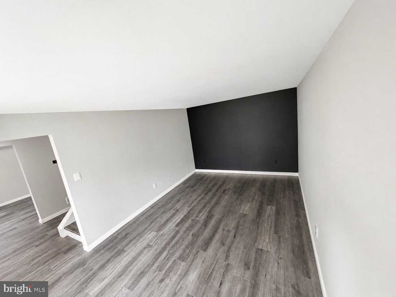 501 Forest Ct - Photo 6 of 23