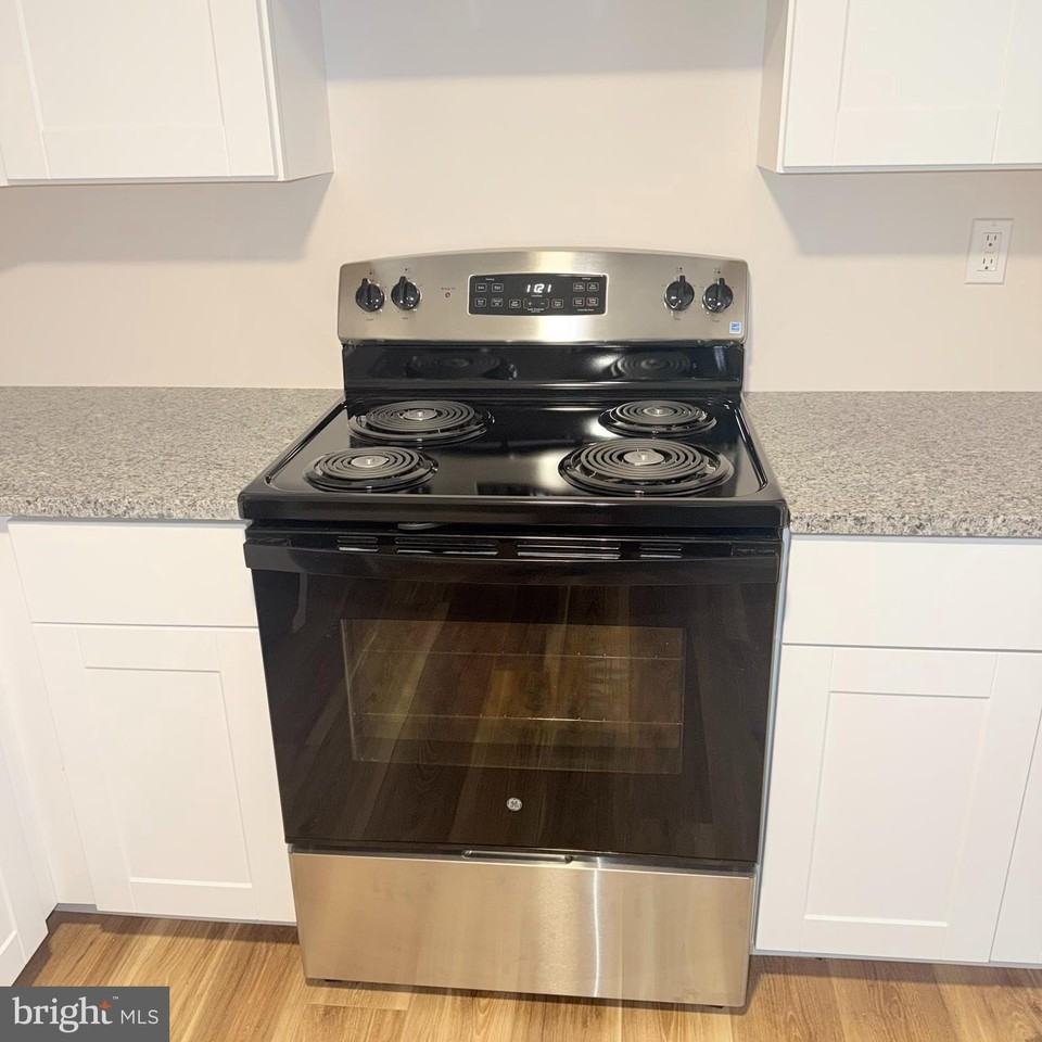 603 Silver Ct - Photo 5 of 15
