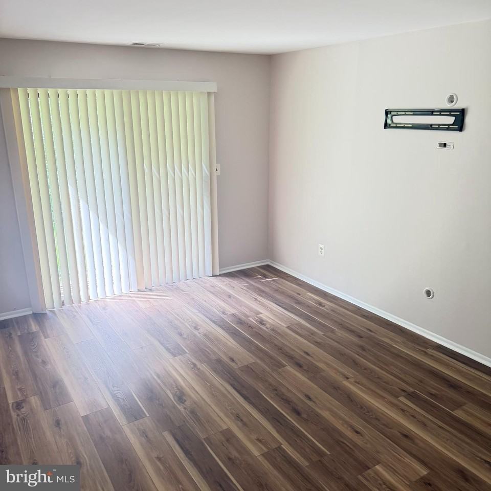 603 Silver Ct - Photo 6 of 15
