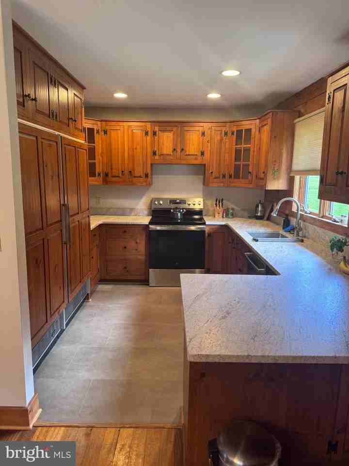 294 Mine Hill Rd - Photo 4 of 16