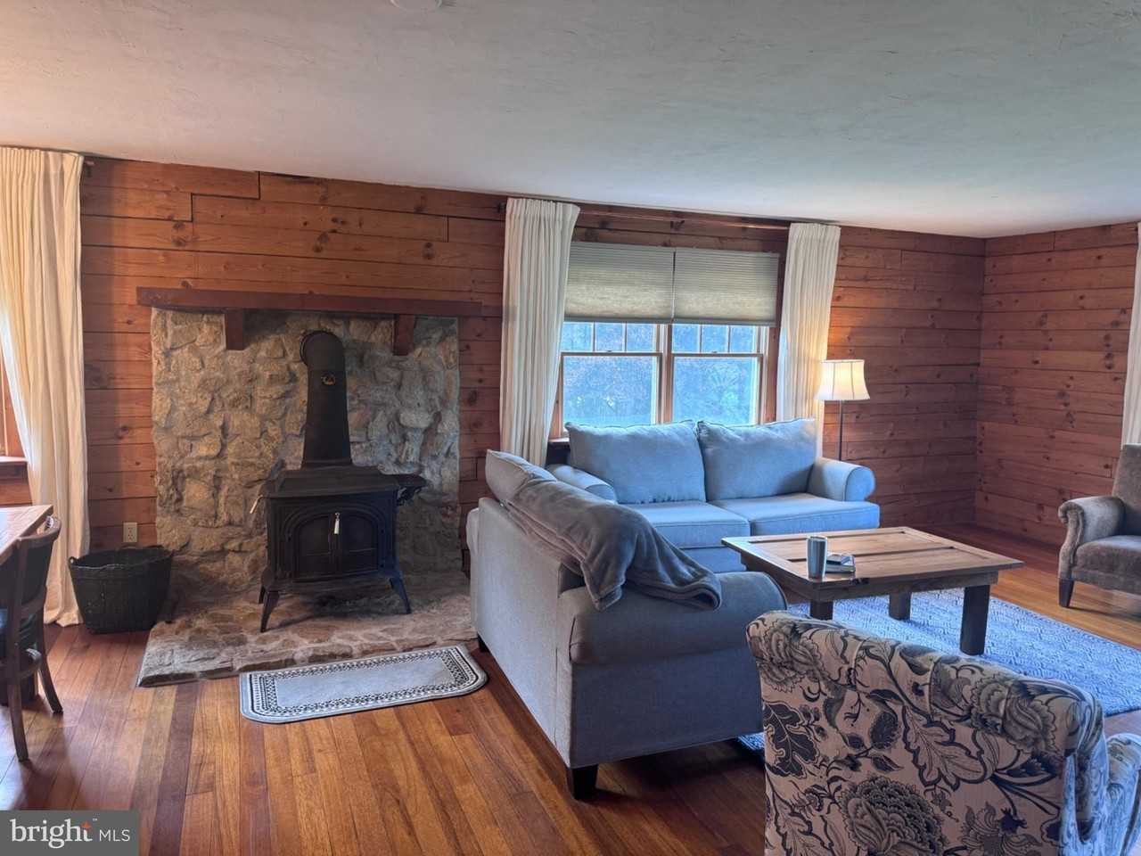 294 Mine Hill Rd - Photo 7 of 16