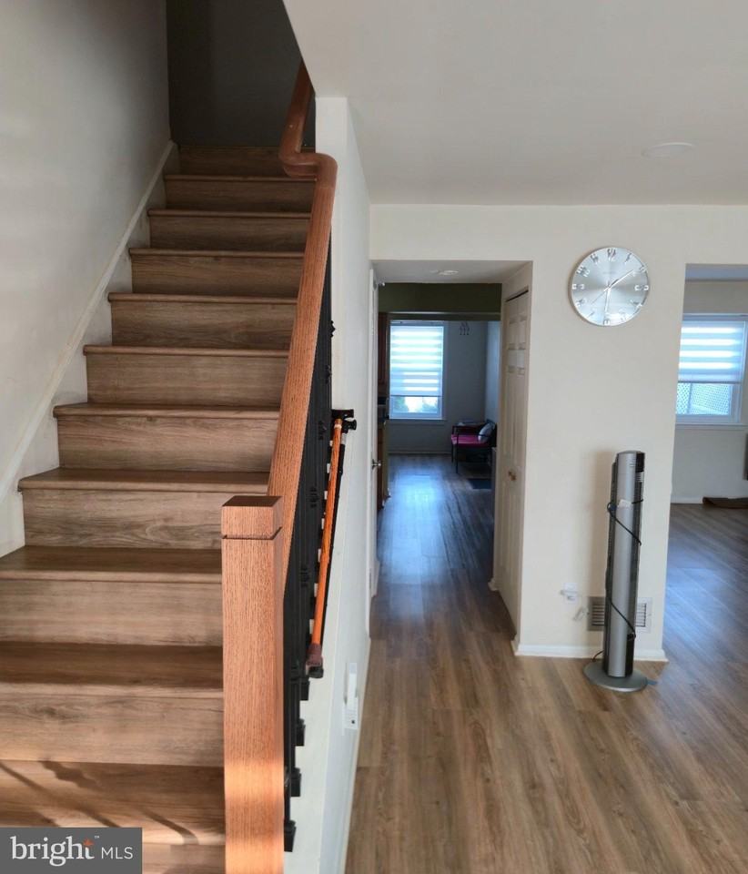 6349 John Hancock Ct - Photo 2 of 5