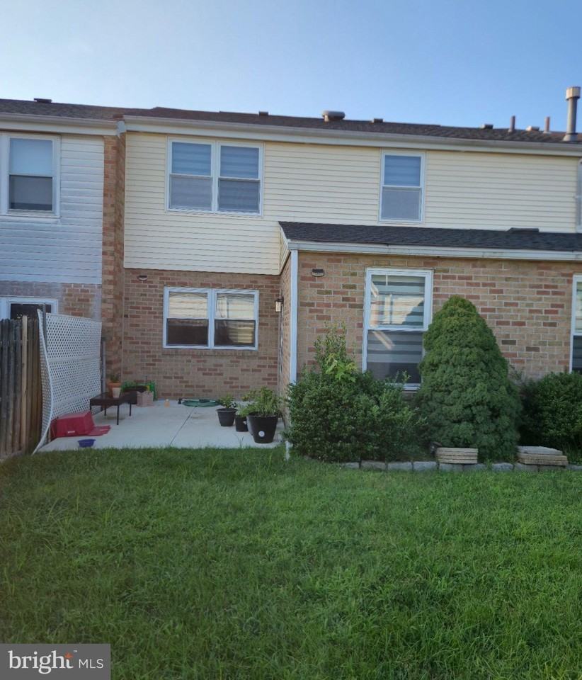 6349 John Hancock Ct - Photo 5 of 5