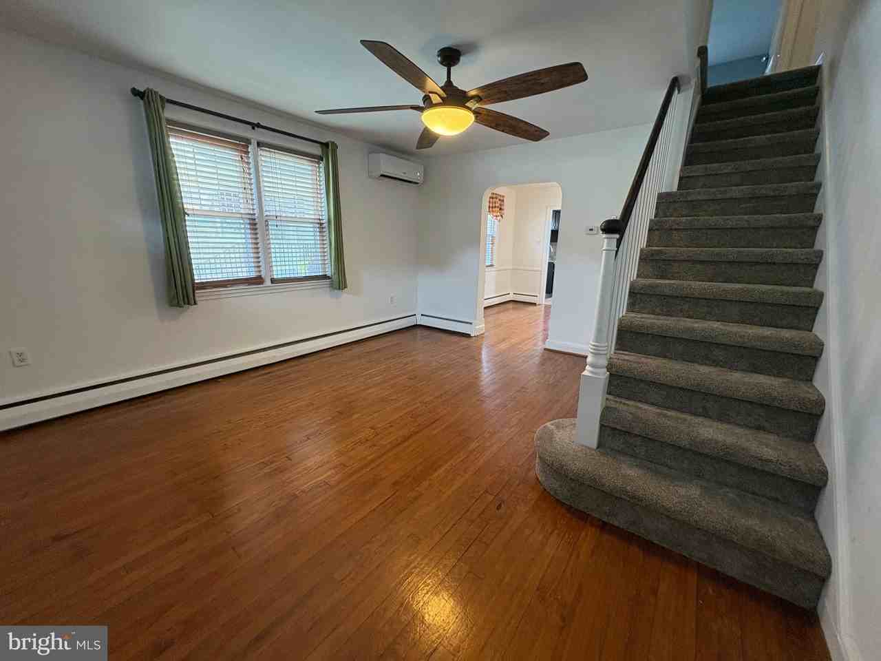 337 W Pennsylvania Ave - Photo 7 of 26