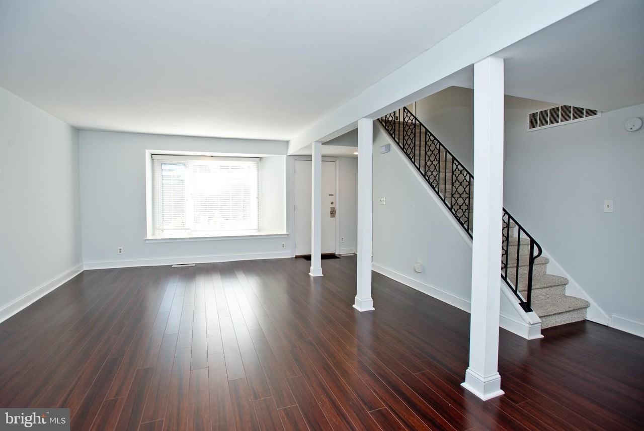 126 E Chelsea Cir - Photo 4 of 27