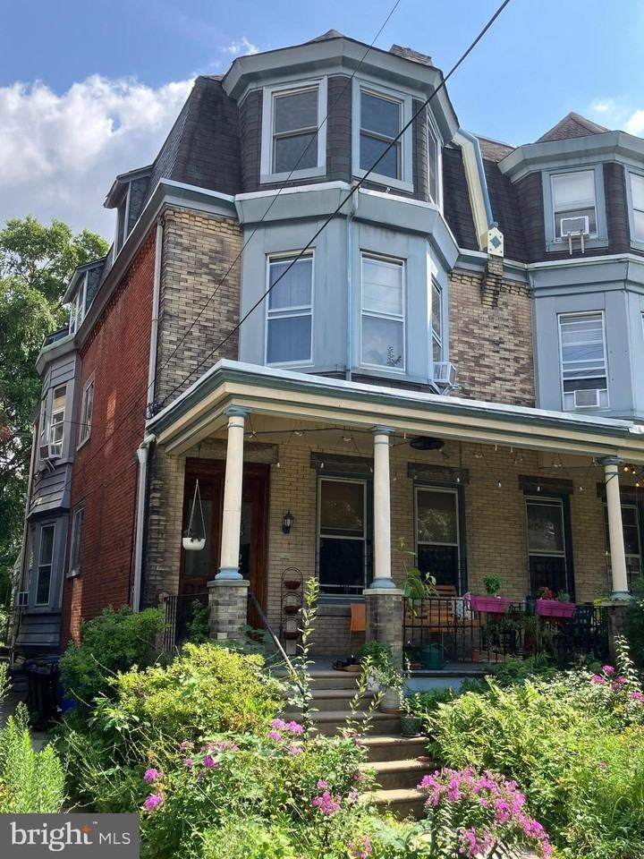 4812 Warrington Ave #3 - Photo 2 of 31