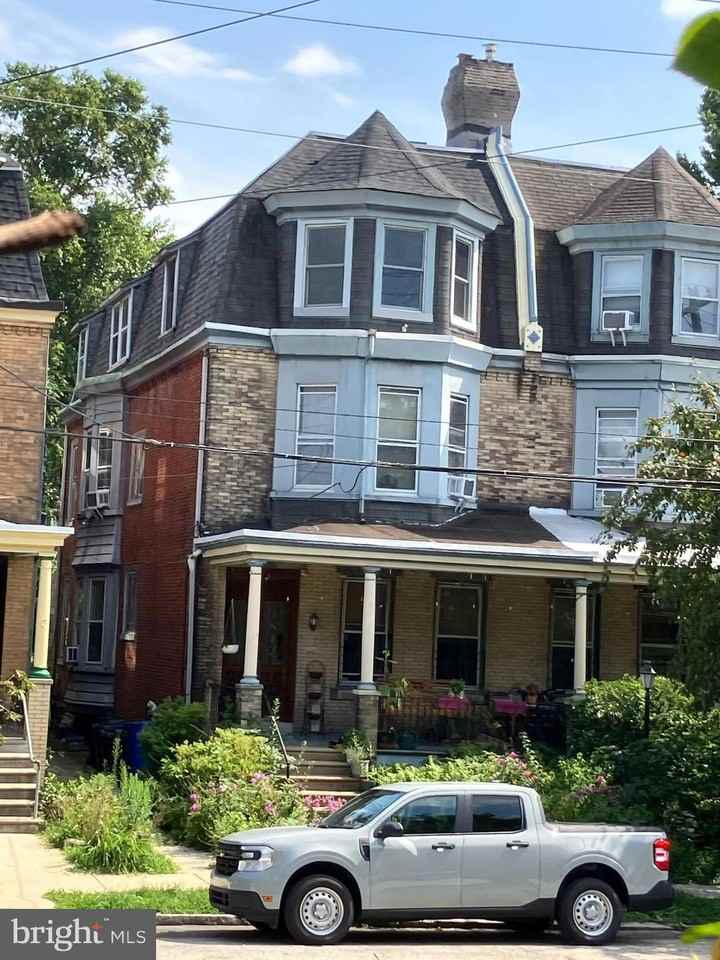 4812 Warrington Ave #3 - Photo 3 of 31