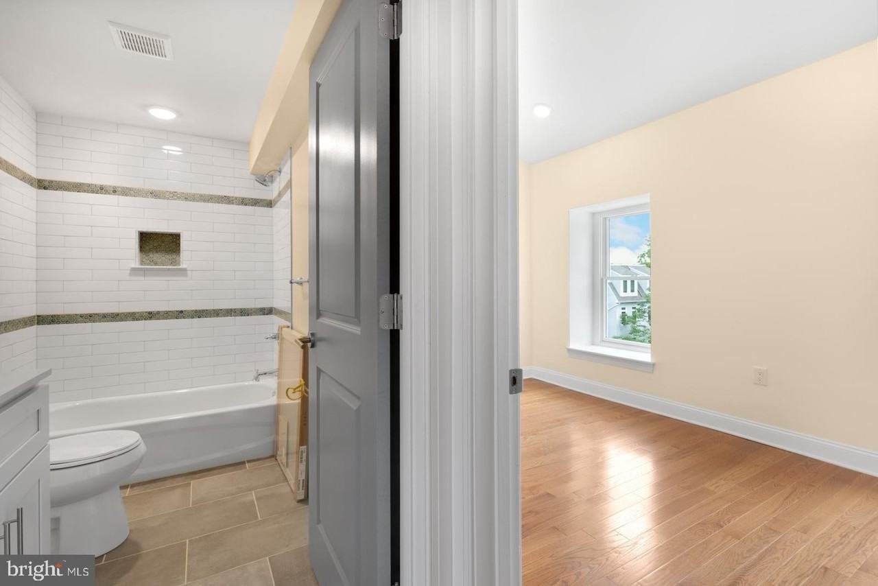 6607 Ridge Ave #C - Photo 6 of 12
