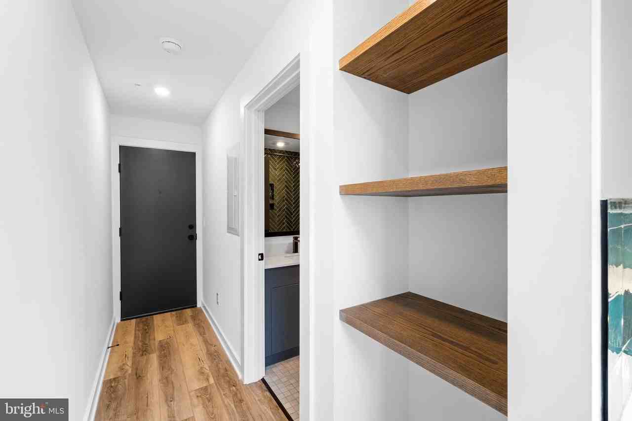 17 W Girard Ave #1 - Photo 6 of 13