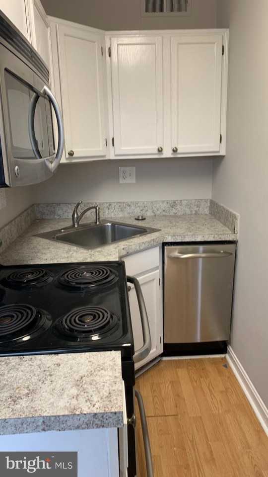 1913 Key Blvd #11573 - Photo 4 of 16