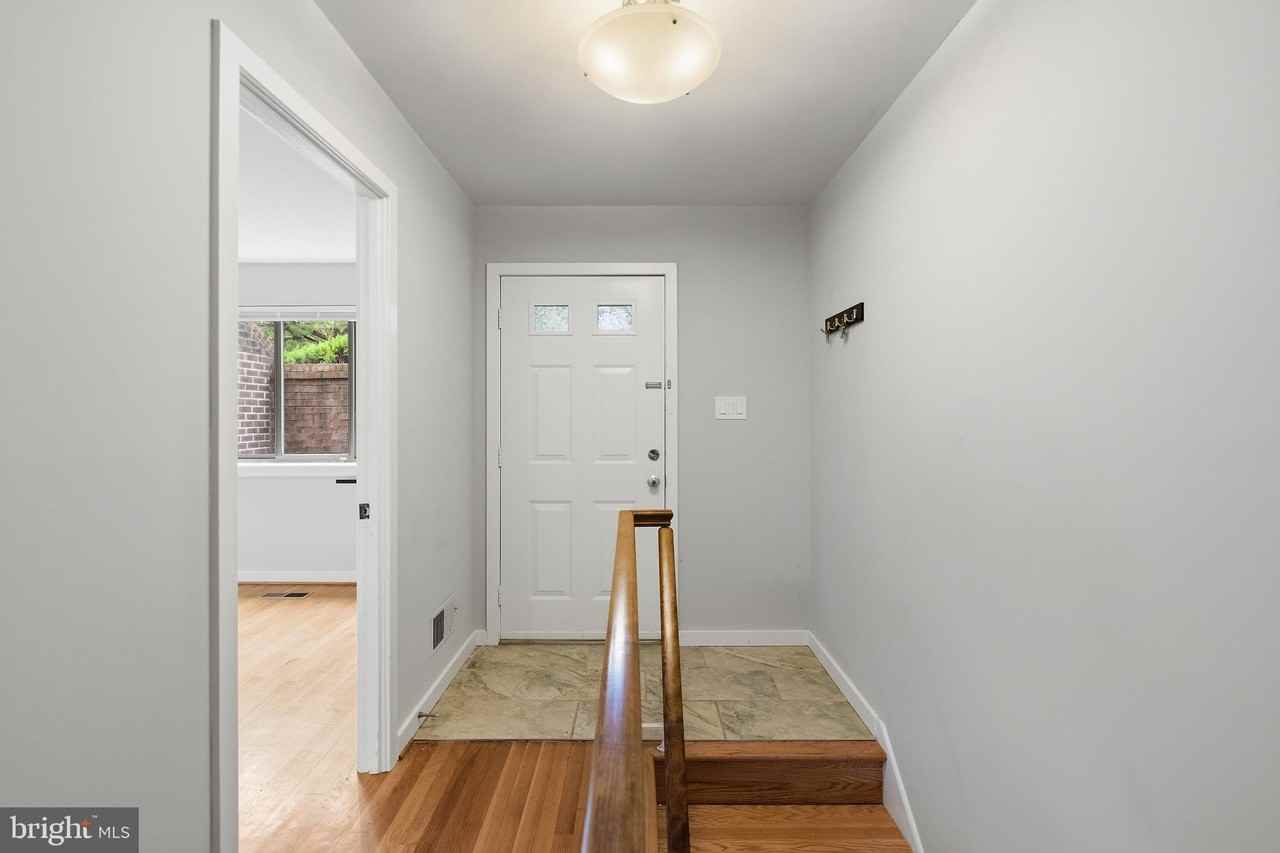 3725-B Madison Ln #B - Photo 3 of 18