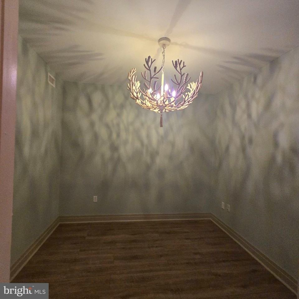 8220 Crestwood Heights Dr #411 - Photo 5 of 18