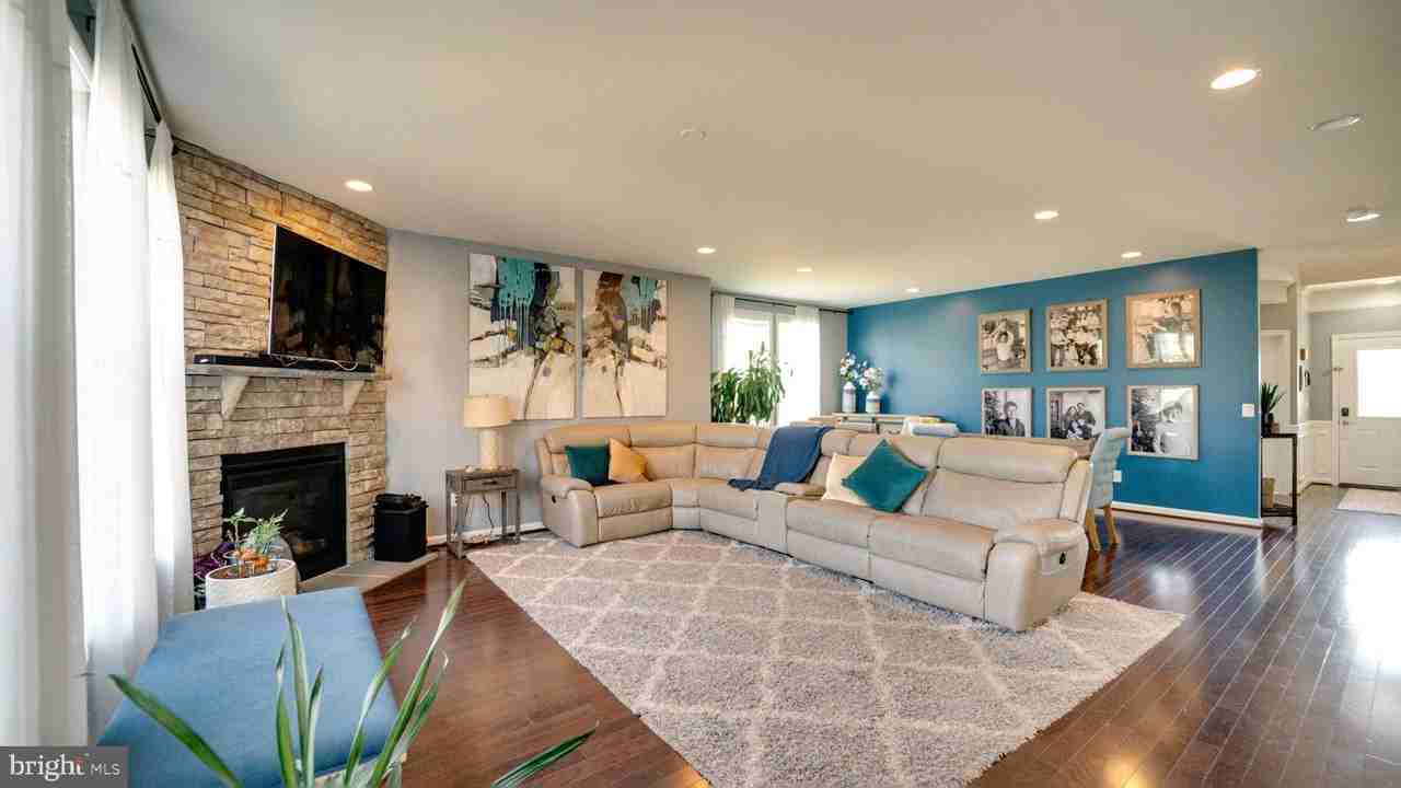 24855 Bradford Forest Dr - Photo 2 of 50